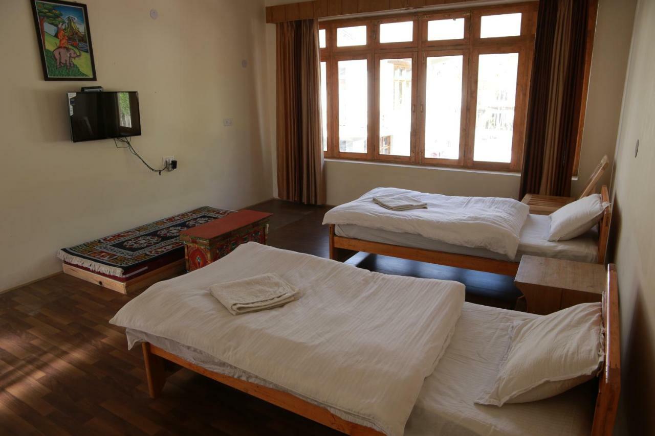 Smanla Guest House Leh Ngoại thất bức ảnh